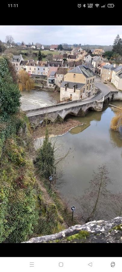 Apartmán Cite De Caractere Medieval Fresnay-sur-Sarthe Exteriér fotografie